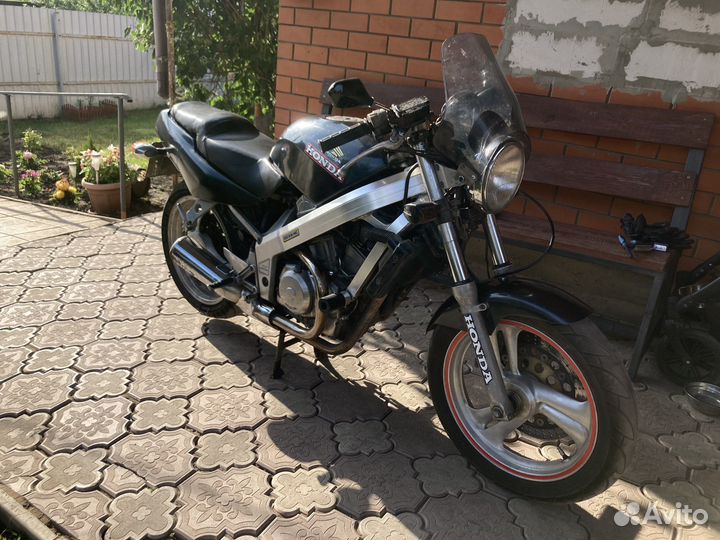 Honda Bros 650