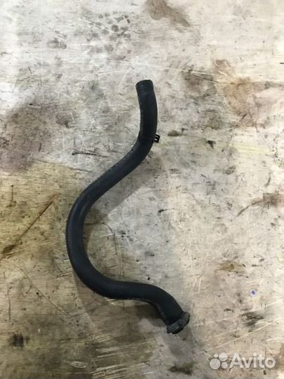 Патрубок системы охлаждения Mercedes-Benz E-Class