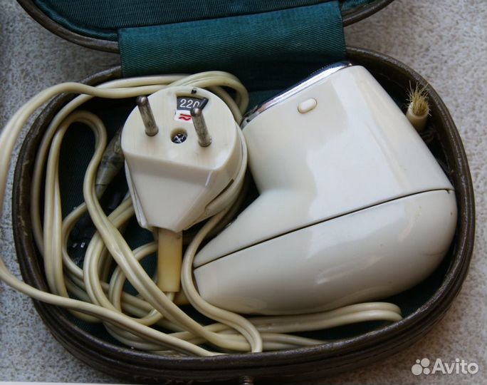 Электробритвы Бердск разных эпох СССР