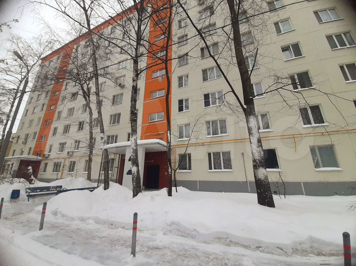 Квартира-студия, 16,7 м², 1/9 эт.