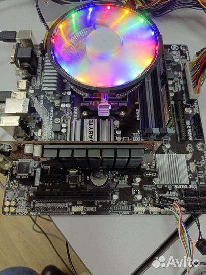 Материнская плата ам3+