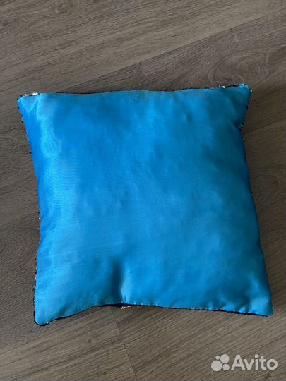 Декоративная подушка