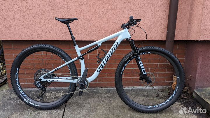 Specialized epic expert 2023 M size