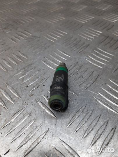 Форсунка Ford Focus хэтчбэк 1.6 shda 2006