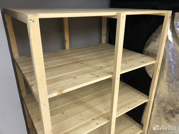 Стеллаж деревянный