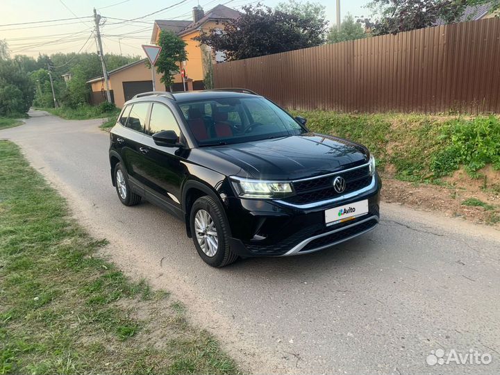 Volkswagen Taos 1.6 AT, 2022, 13 000 км