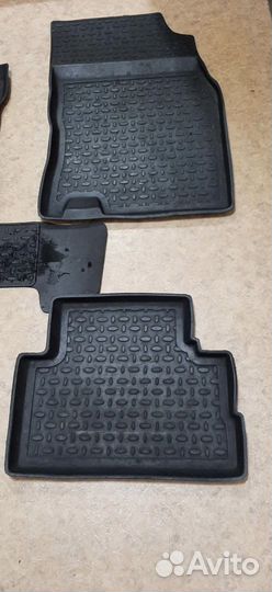 Коврики в nissan qashqai2