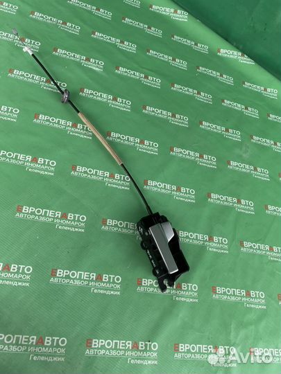 Ручка двери задней левой внутренняя Ford Focus 2