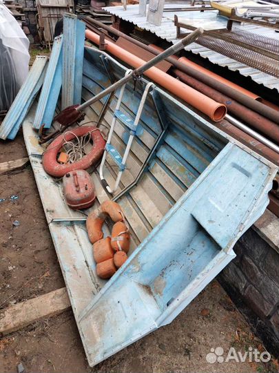 Алюминиевая лодка 