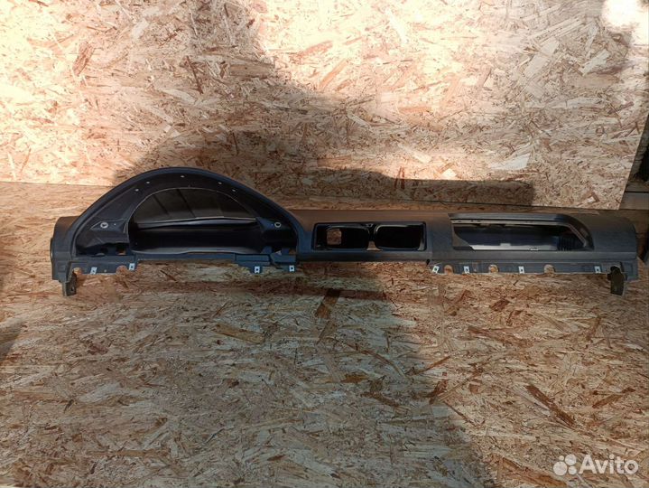 Панель приборов Торпедо BMW e39 2000