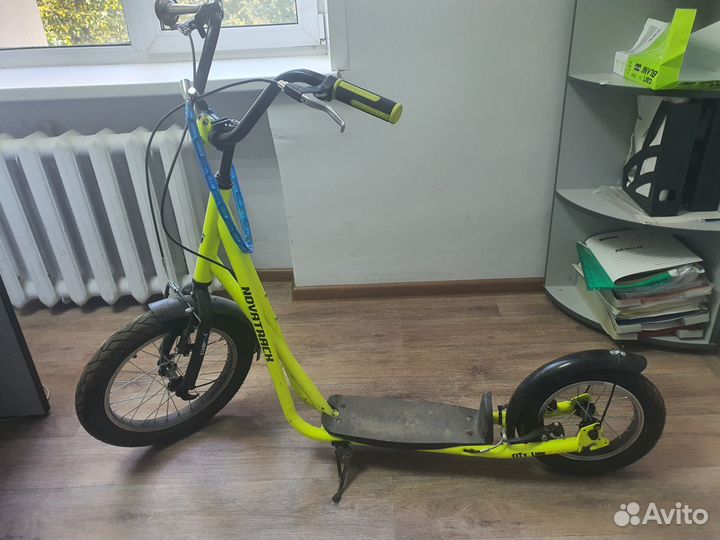 Самокат с большими колесами