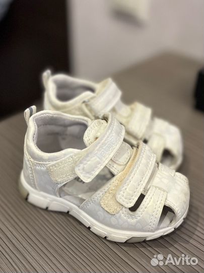 Босоножки детские 20 размер tambi