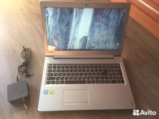 Lenovo IdeaPad 310 Core i7 / 8 GB DDR4