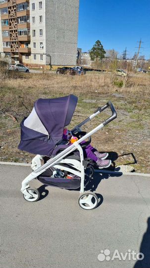 Прогулочная коляска