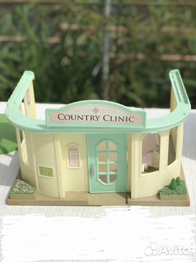 Sylvanian Families Клиника
