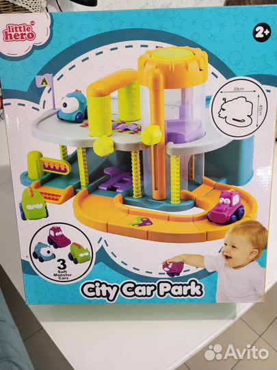 Парковка с машинками