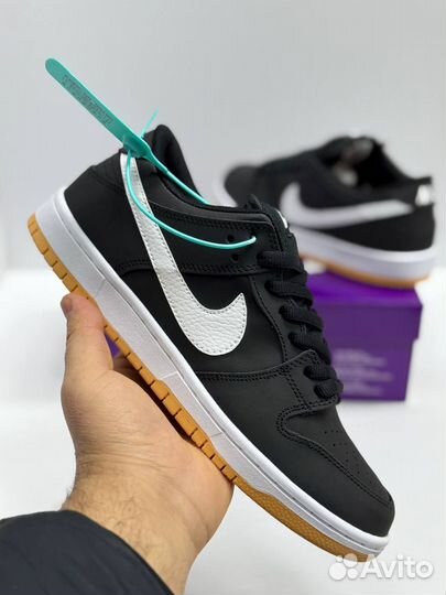 Nike Dunk Sb