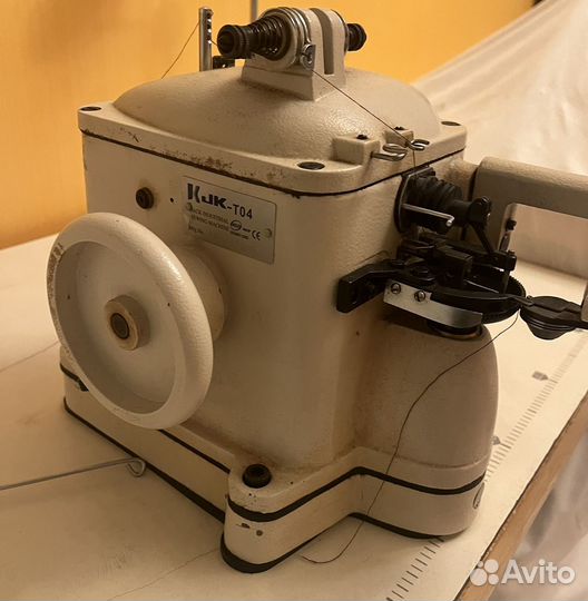 Скорняжная швейная машина