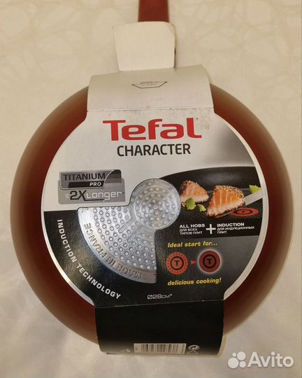 Сковорода-вок Tefal Character 28 см