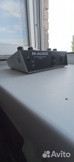 Звуковая карта M Audio m track 2x2