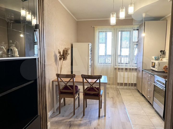 1-к. квартира, 44 м², 8/10 эт.