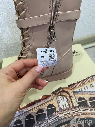 Ботинки женские 41 размер новые