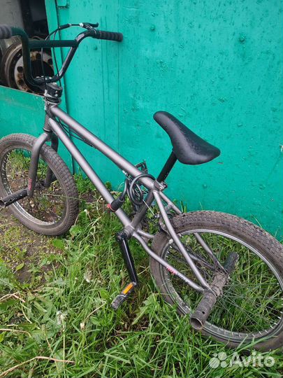 Трюковой велосипед bmx