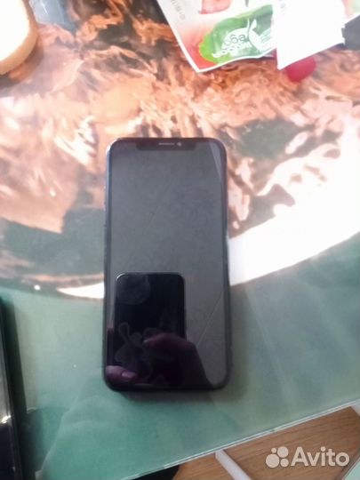 iPhone X, 64 ГБ