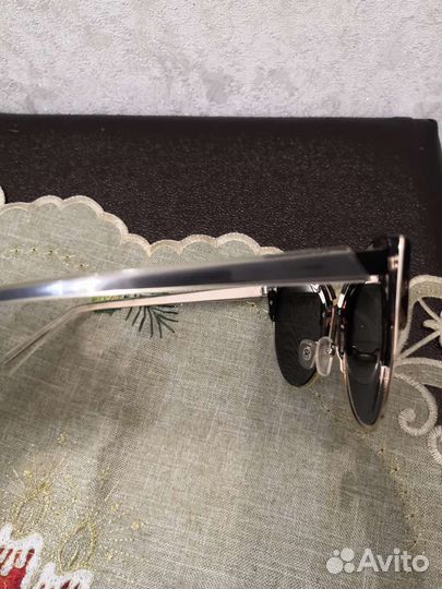 Солнцезащитные очки женские