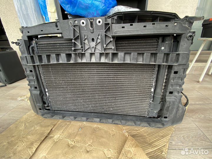 Кассета радиаторов в сборе на golf 6