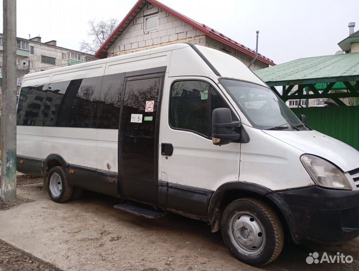 Междугородний / Пригородный автобус IVECO Daily, 2010