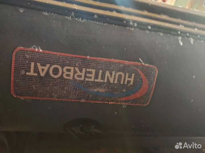Лодка Хантер 320