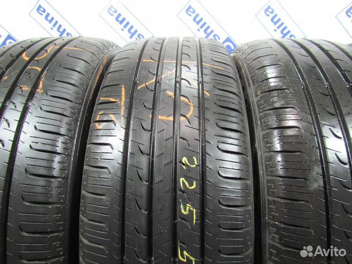 Goodyear EfficientGrip SUV 4x4 225/55 R19 88R