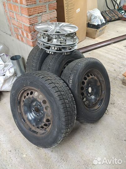 Колеса с зимней резиной 215/65R16
