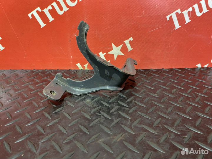 Кронштейн дозатора реагентов Scania 5-series