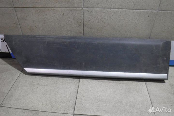 Накладка двери задней правой Volvo Xc70