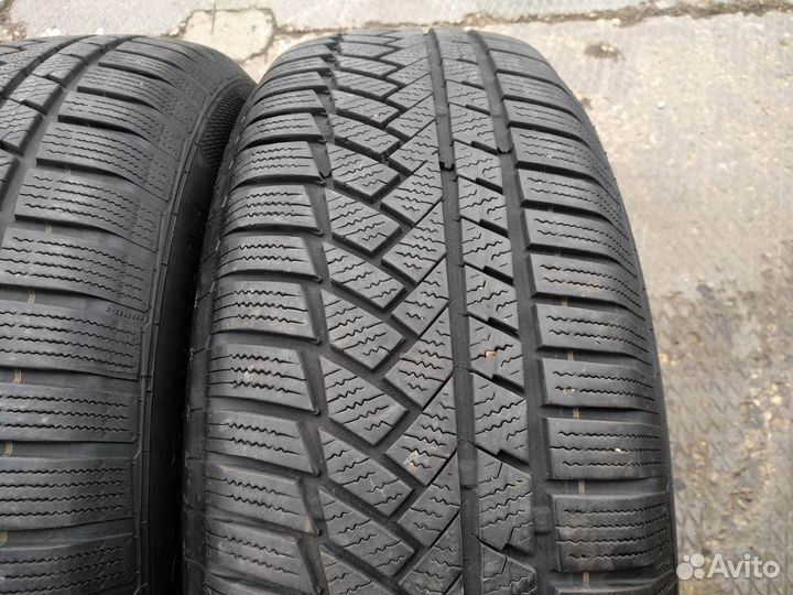 Continental WinterContact TS 850 P SUV 235/65 R17 104H
