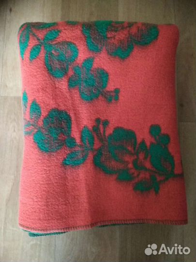 Одеяло шерстяное