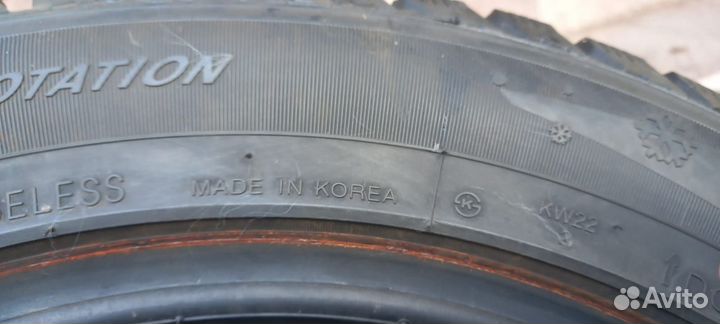 Kumho I'Zen KW22 215/55 R16 97T