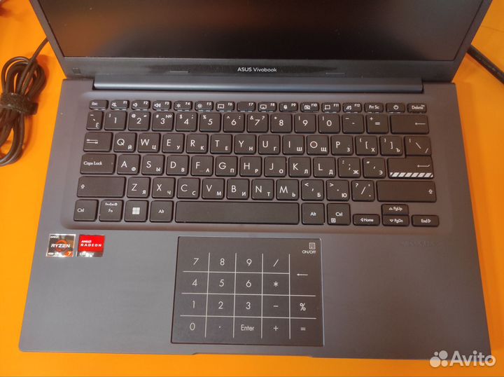 Ноутбук Asus Vivobook 14 M1402lA-Am173