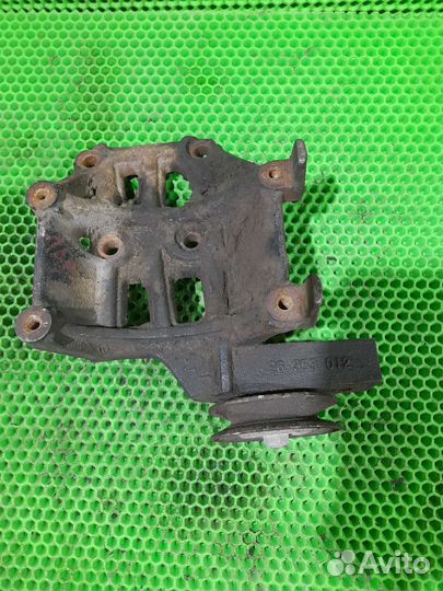 Опора компрессора кондиционера Chevrolet Lanos