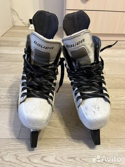 Хоккейные коньки bauer