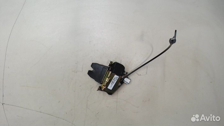 Замок багажника Volvo S80, 2005