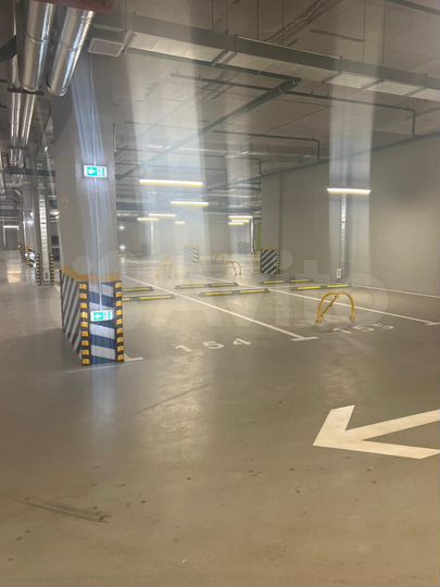 Машиноместо, 13 м²