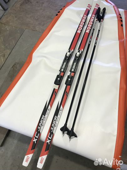 Лыжи детские 140-160