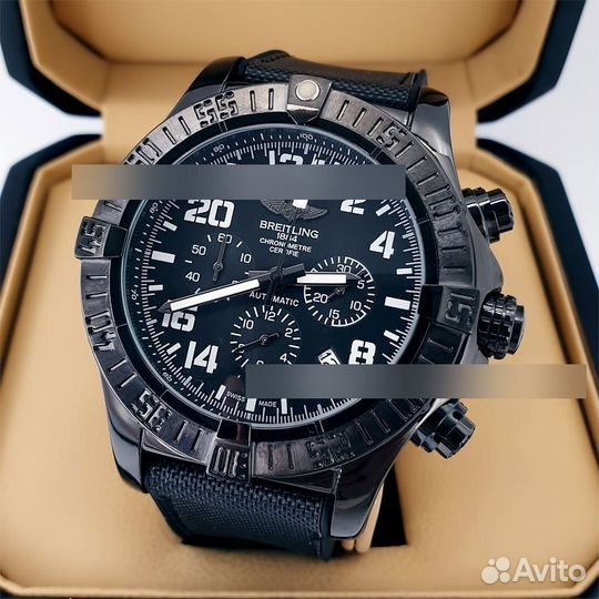 Часы Breitling Avenger