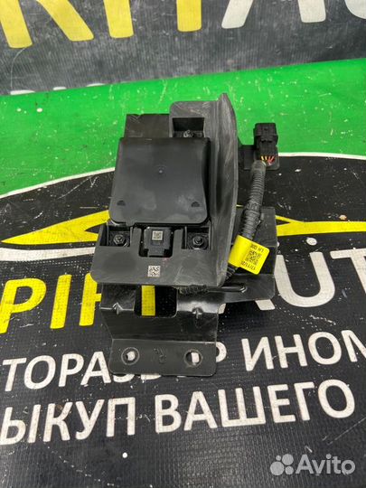 Датчик слепых зон левый Kia K 900 2 2018-2023