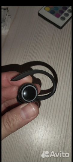 Bluetooth гарнитура