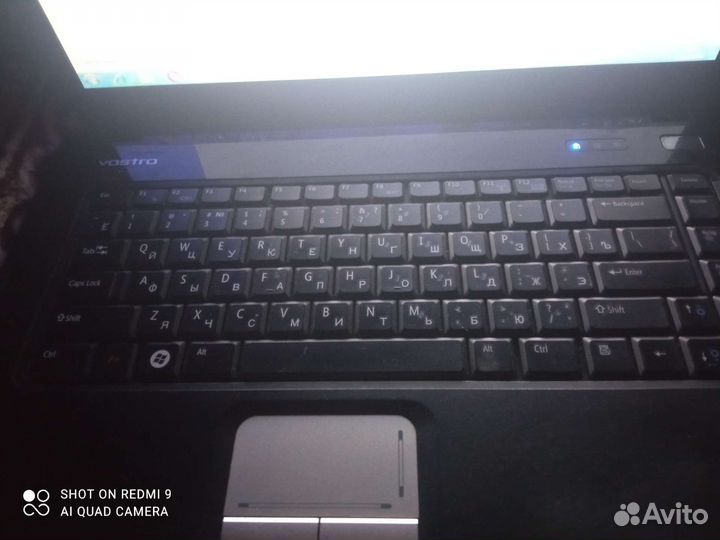 Ноутбук Dell Vostro 1015