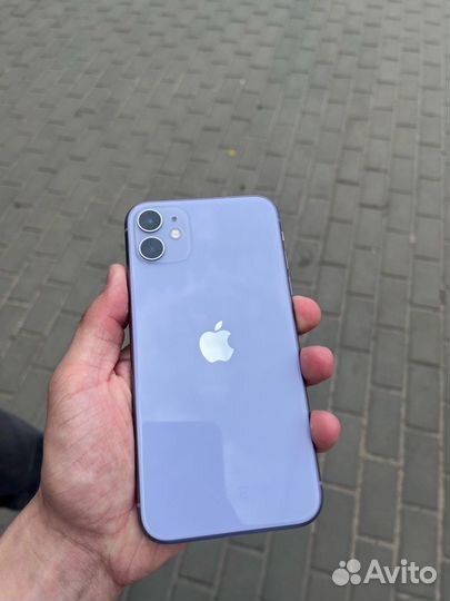 iPhone 11, 64 ГБ